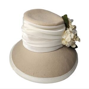 Mr John Classic Vintage Ivory Wool Fedora Hat with Side Floral Detail